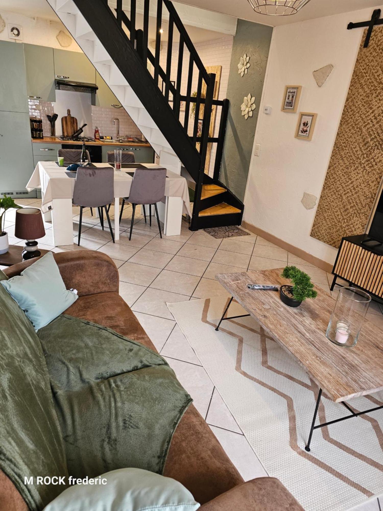 Maison De Ville Avec Jardin Privatif Nevers Luaran gambar